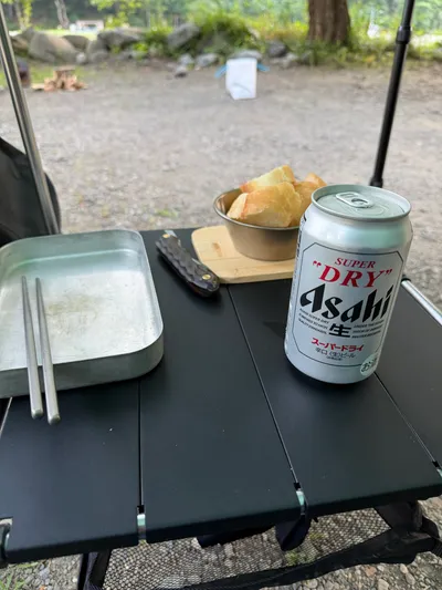 バケットとアサヒスーパードライ